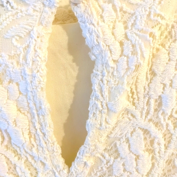 Est.1946 Sleeveless Shirt Lace Keyhole Sexy XS - Picture 4 of 5